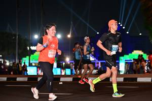 BIB: 453, 23660
                            <button type="button" onclick="openModal(15274212)" class="btn btn-primary btn-sm float-right btn-popup" data-toggle="modal" data-target=".modal-high-quality">
                        <i class="fas fa-shopping-cart"></i> Add to Cart
                    </button>
                                            <button type="button" onclick="isThisMe(15274212, true)" class="btn btn-success btn-sm float-right btn-popup btn-isme hidden" data-toggle="tooltip" data-placement="bottom" title="นี่คือรูปของคุณใช่ไหม คลิกที่นี่เพื่อเอาเข้าอัลบั้ม">
                        <i class="fas fa-plus"></i> Add to album
                    </button>
                    <button type="button" onclick="isThisMe(15274212, false)" class="btn btn-warning btn-sm float-right btn-popup btn-isnotme hidden">
                        <i class="fas fa-ban"></i> Remove from album
                    </button>